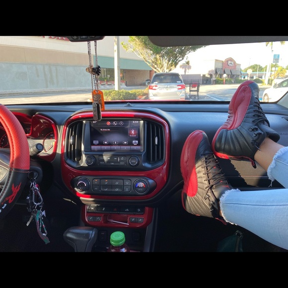 Meet your Posher, Mr & Mrs. Barker - Picture 4 of 8